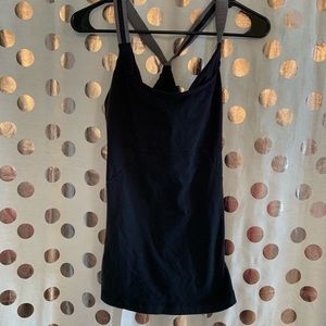 Black LuLu Lemon Tank 🍋